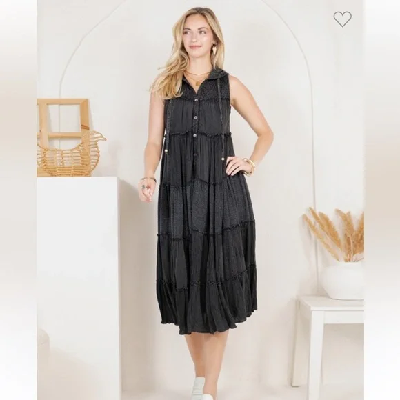Sleeveless Hooded Tiered Midi Dress - Black - Picture 3 of 4